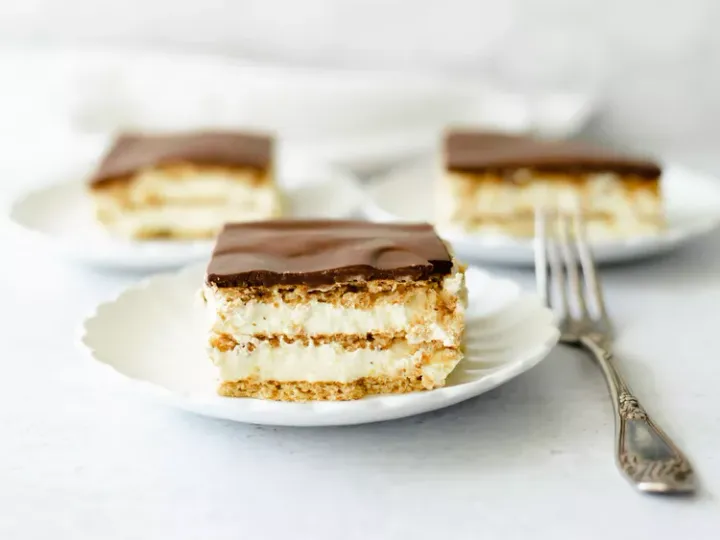 Éclair Cake